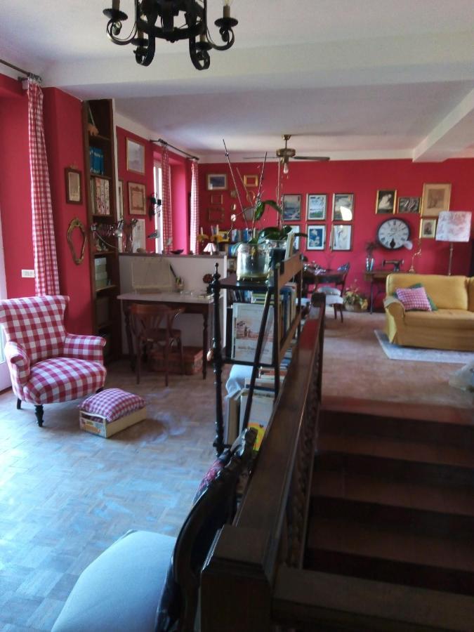 B&B La Gallinella Rossa Baschi Exteriör bild
