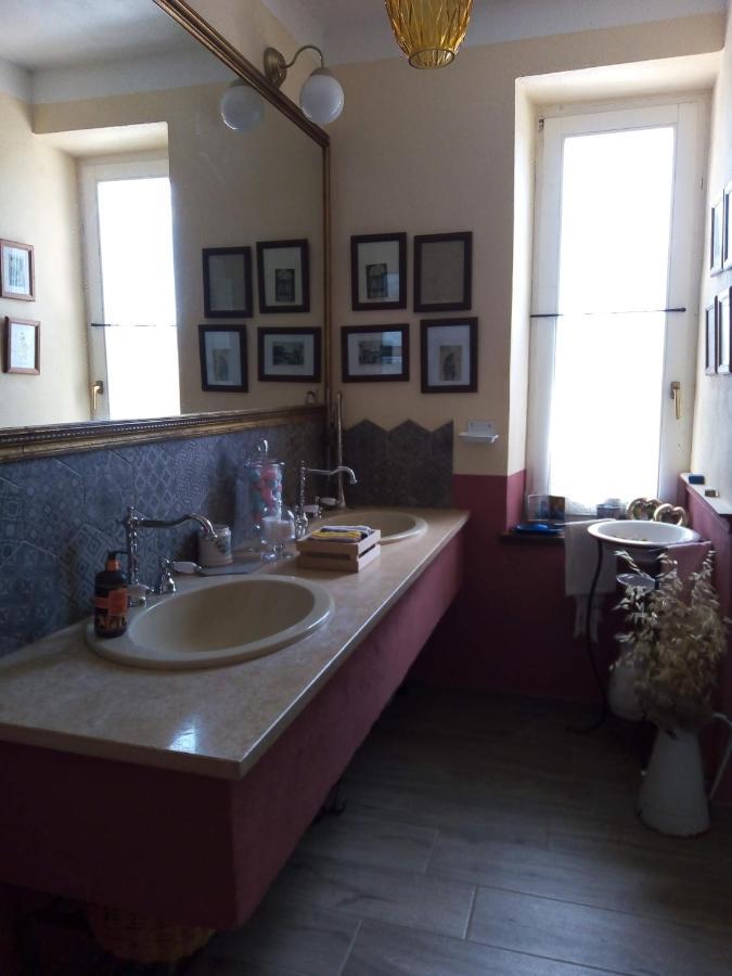 B&B La Gallinella Rossa Baschi Exteriör bild